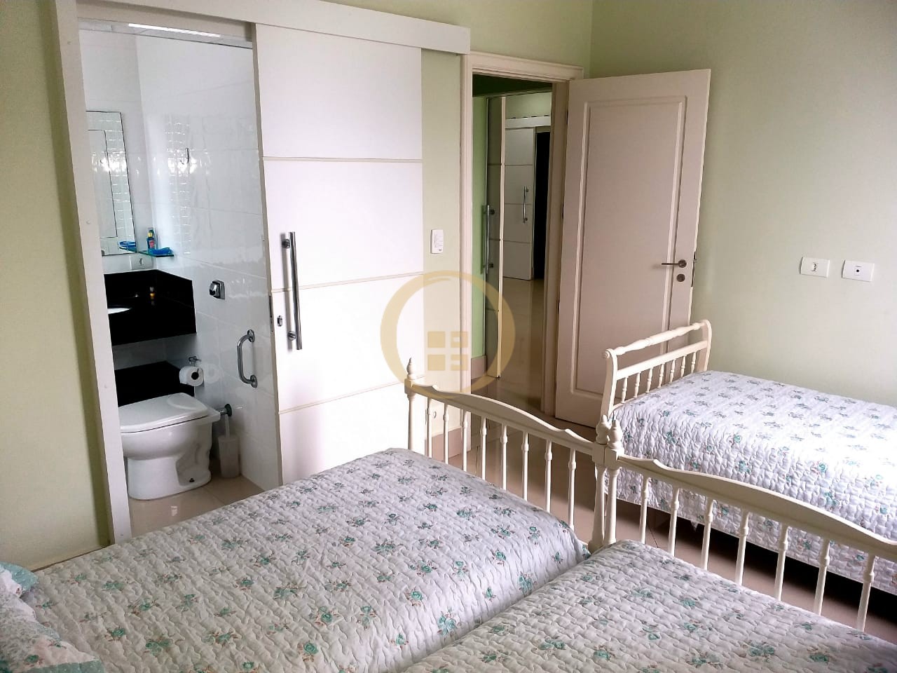 Apartamento GUARUJÁ - SP