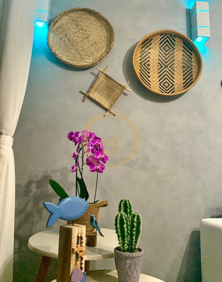 Apartamento Frente ao Mar nas Pitangueiras, Guarujá - SP