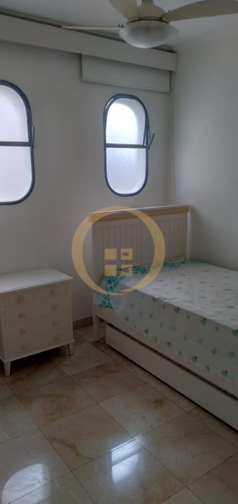 Apartamento Frente ao Mar nas Pitangueiras, Guarujá - SP