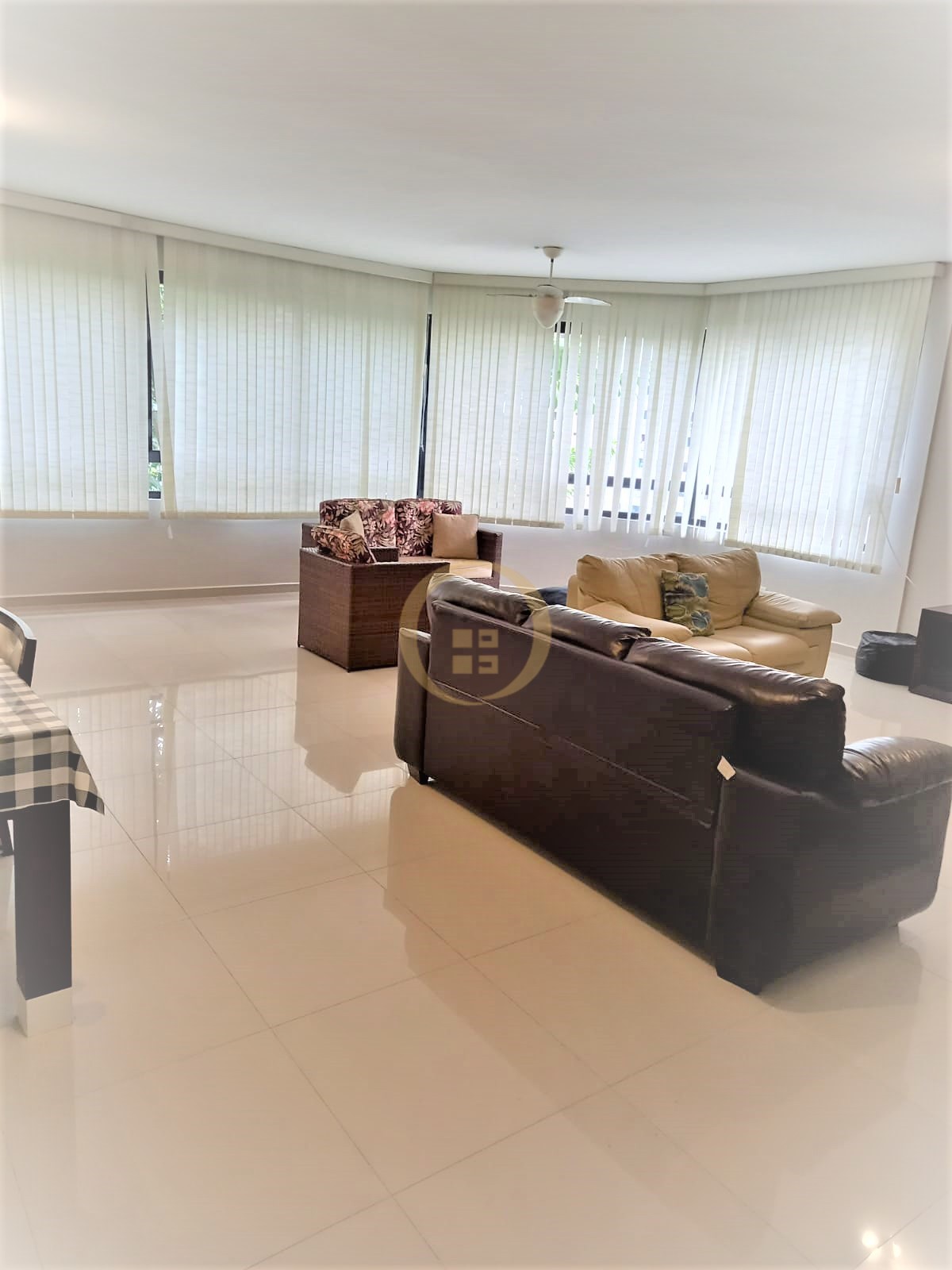 Apartamento GUARUJÁ - SP