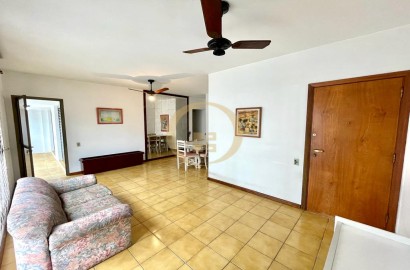 Apartamento na Praia das Pitangueiras, Guarujá - SP