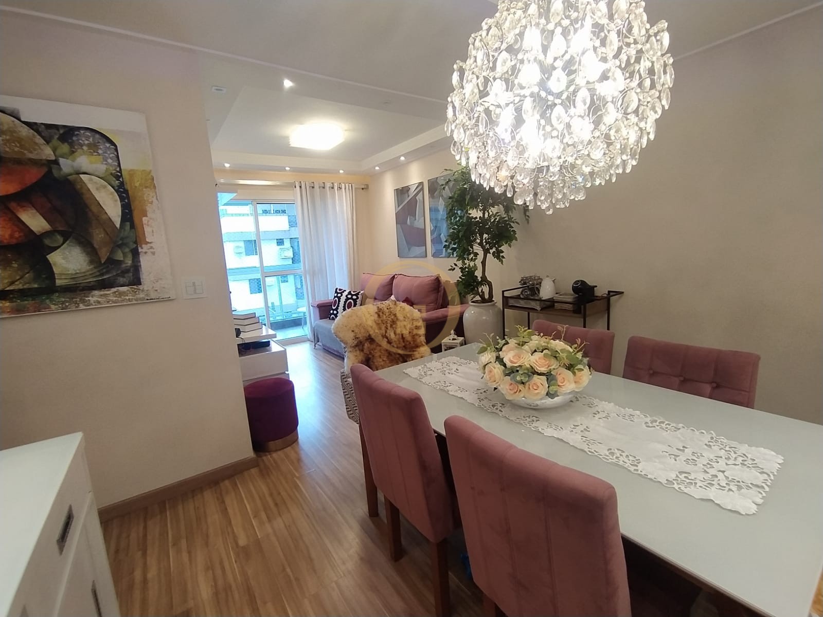 Apartamento na Praia das Astúrias, Guarujá - SP