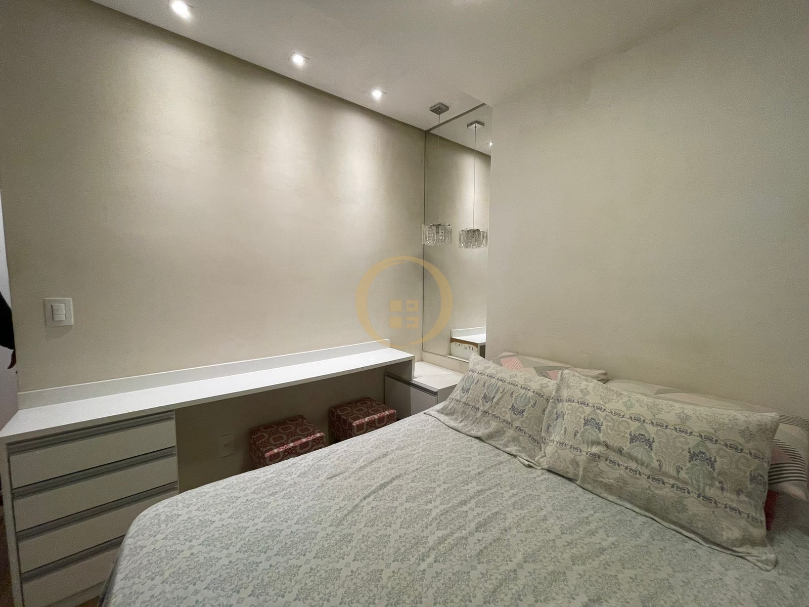 Apartamento na Praia das Astúrias, Guarujá - SP