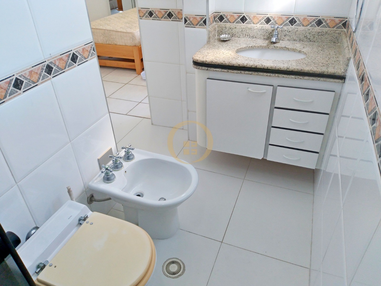 Apartamento GUARUJÁ - SP