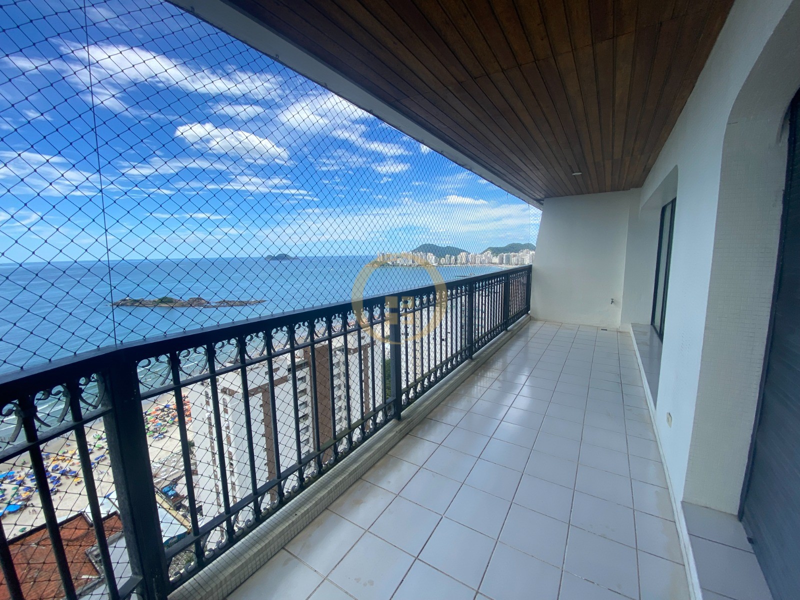 Apartamento GUARUJÁ - SP