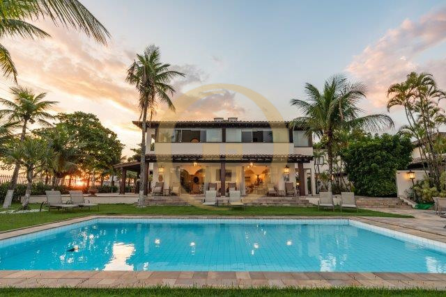 Casa em alvenaria GUARUJÁ - SP