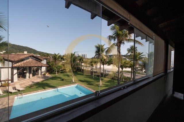 Casa em alvenaria GUARUJÁ - SP