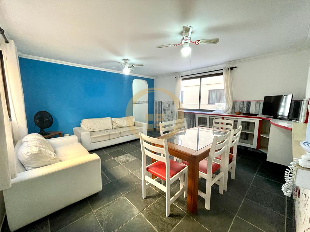 Apartamento na Praia da Enseada, Guarujá - SP