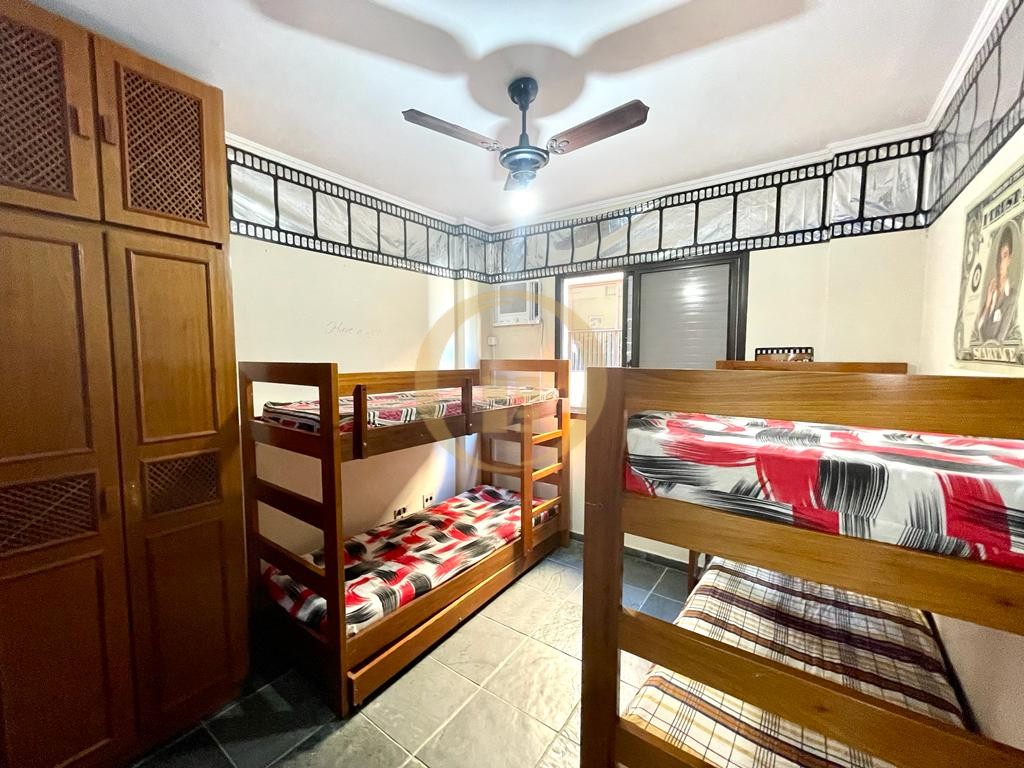 Apartamento na Praia da Enseada, Guarujá - SP