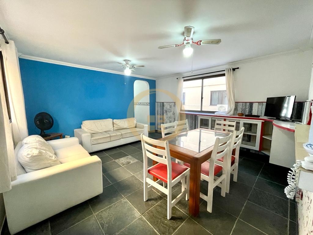 Apartamento na Praia da Enseada, Guarujá - SP