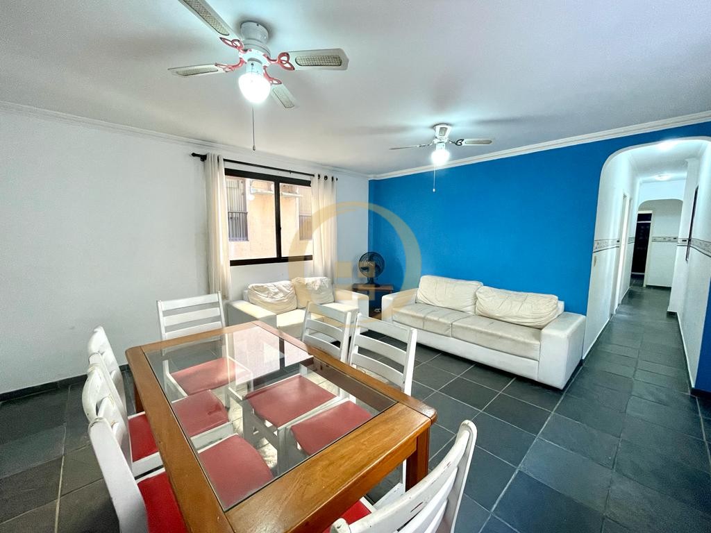 Apartamento na Praia da Enseada, Guarujá - SP