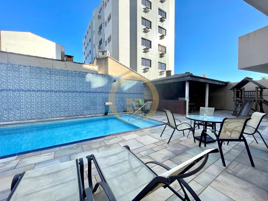 Apartamento na Praia da Enseada, Guarujá - SP