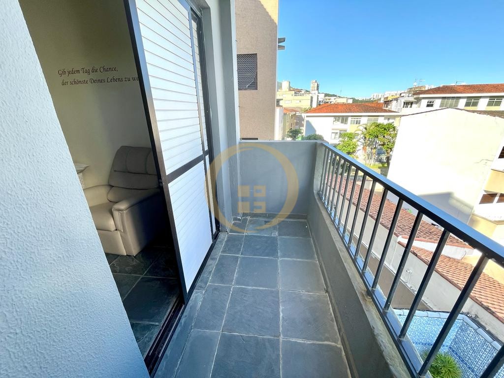 Apartamento na Praia da Enseada, Guarujá - SP
