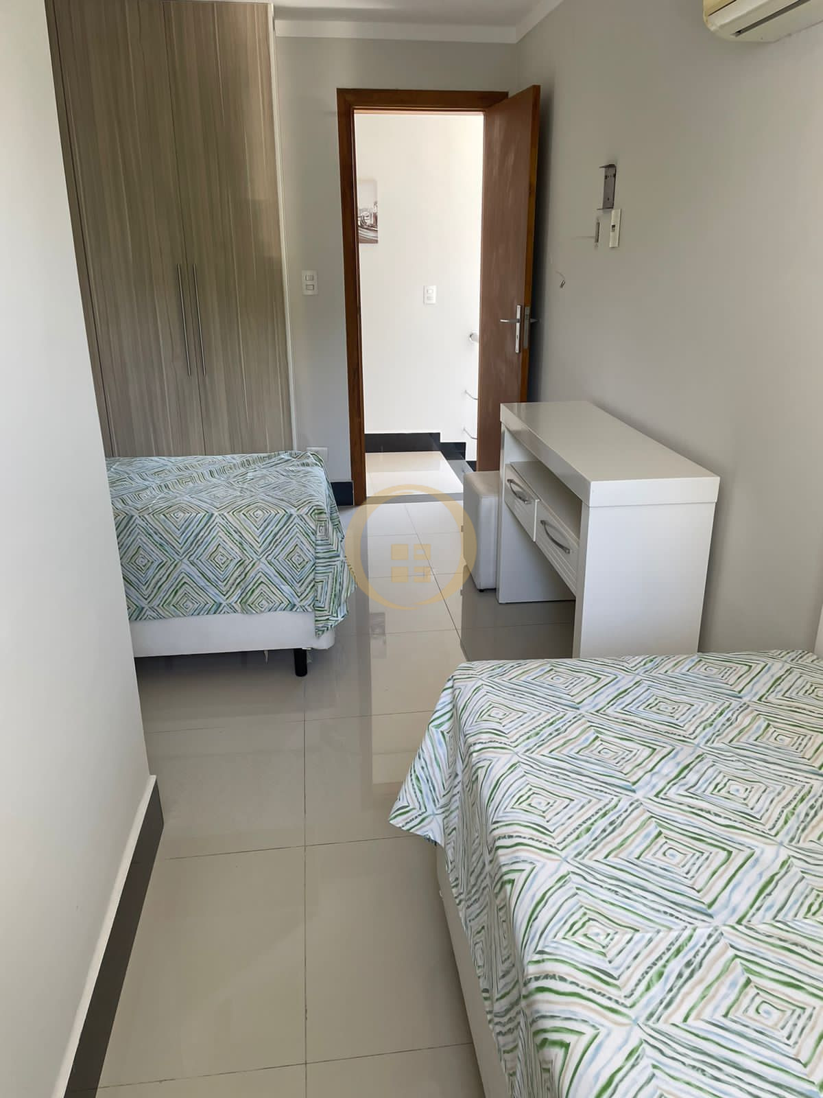Apartamento-4-dormitorios-Jardim Las Palmas