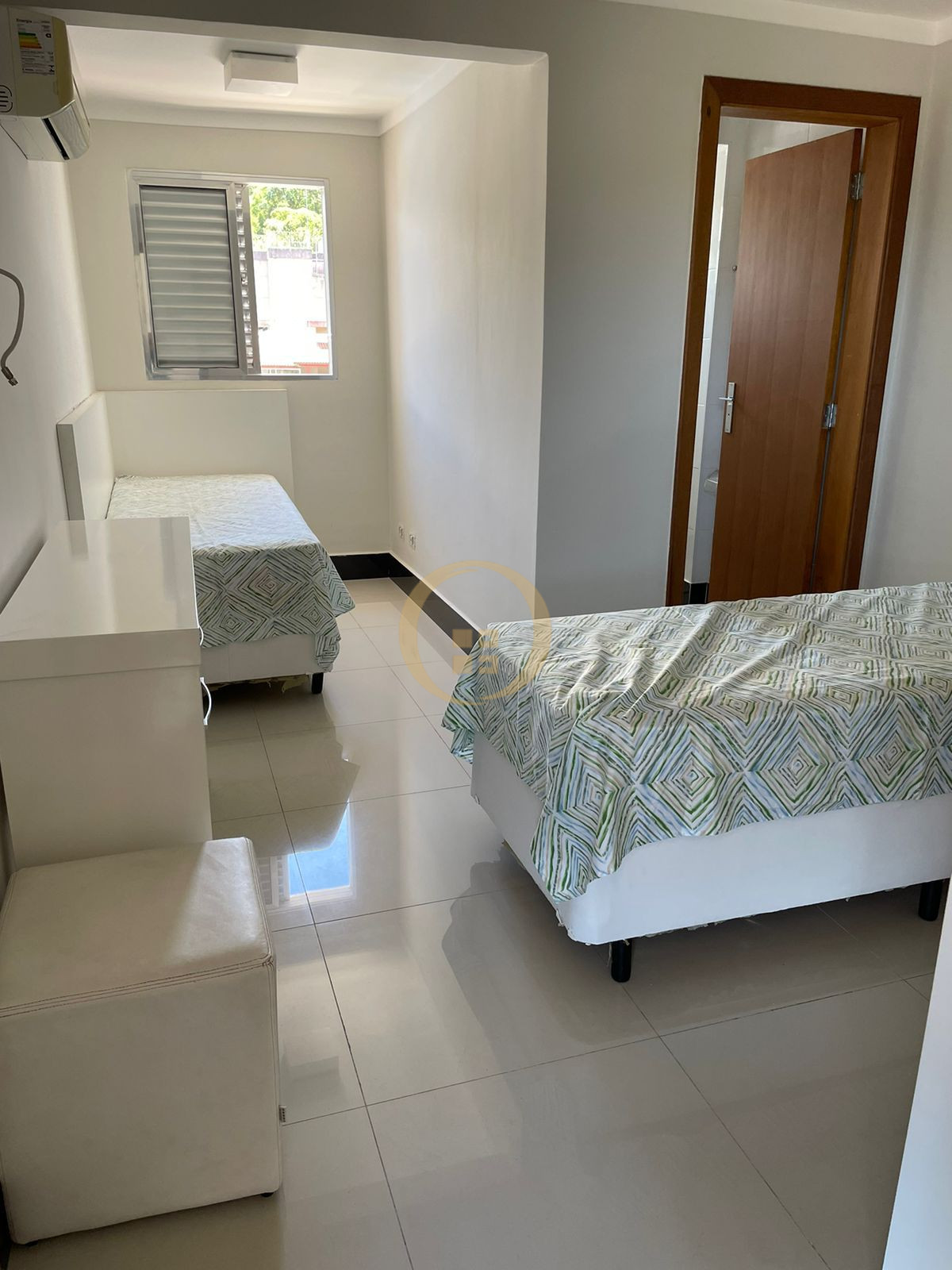 Apartamento-4-dormitorios-Jardim Las Palmas