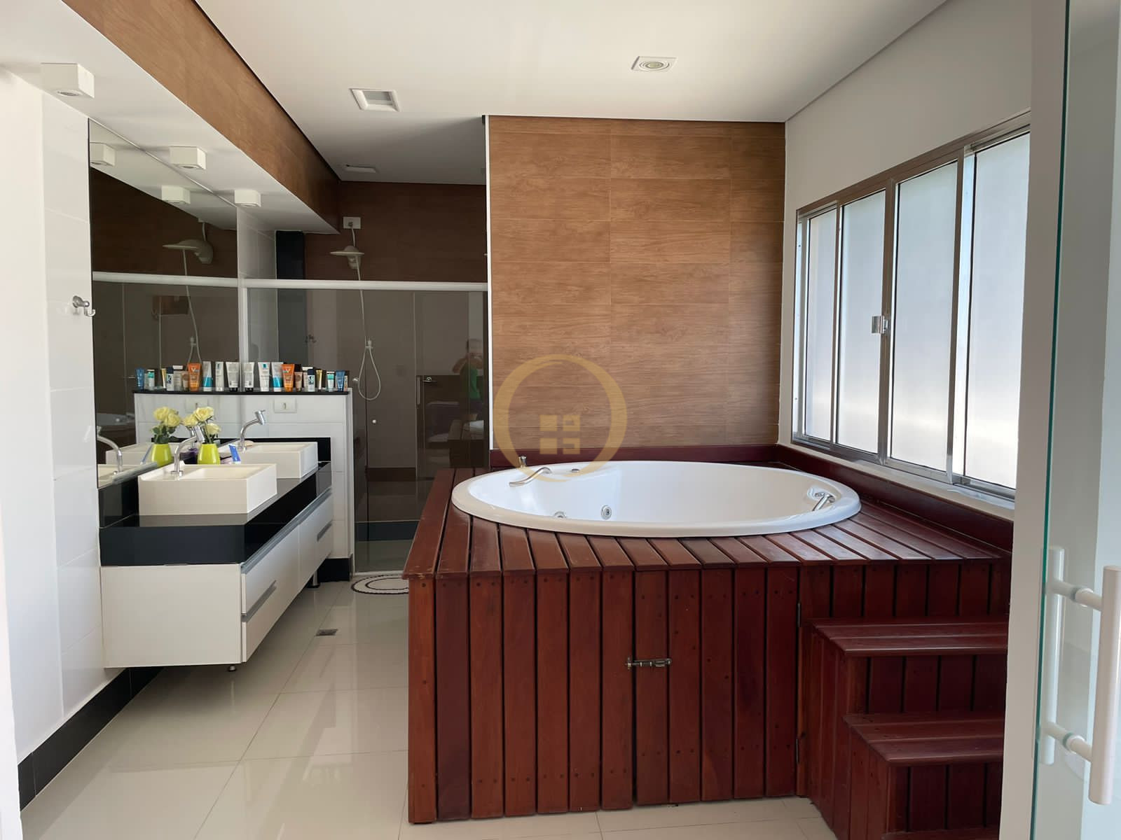 Apartamento-4-dormitorios-Jardim Las Palmas