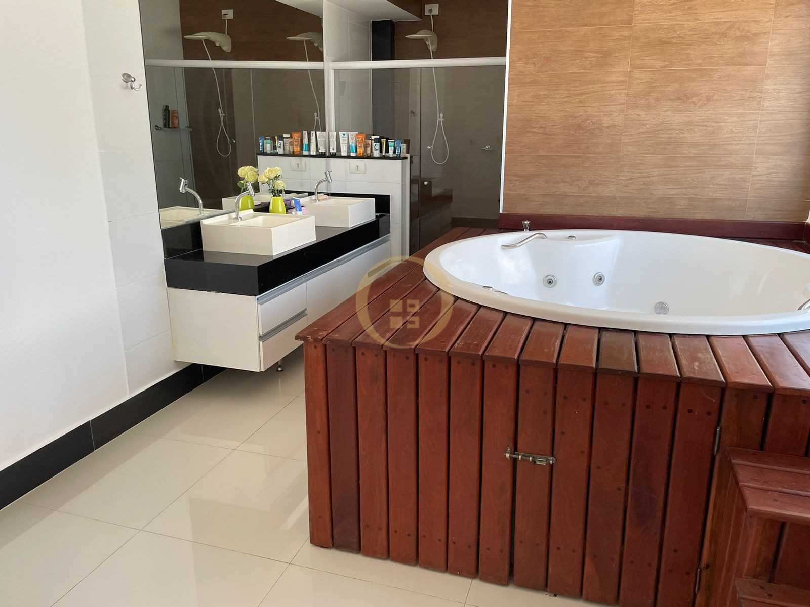 Apartamento-4-dormitorios-Jardim Las Palmas