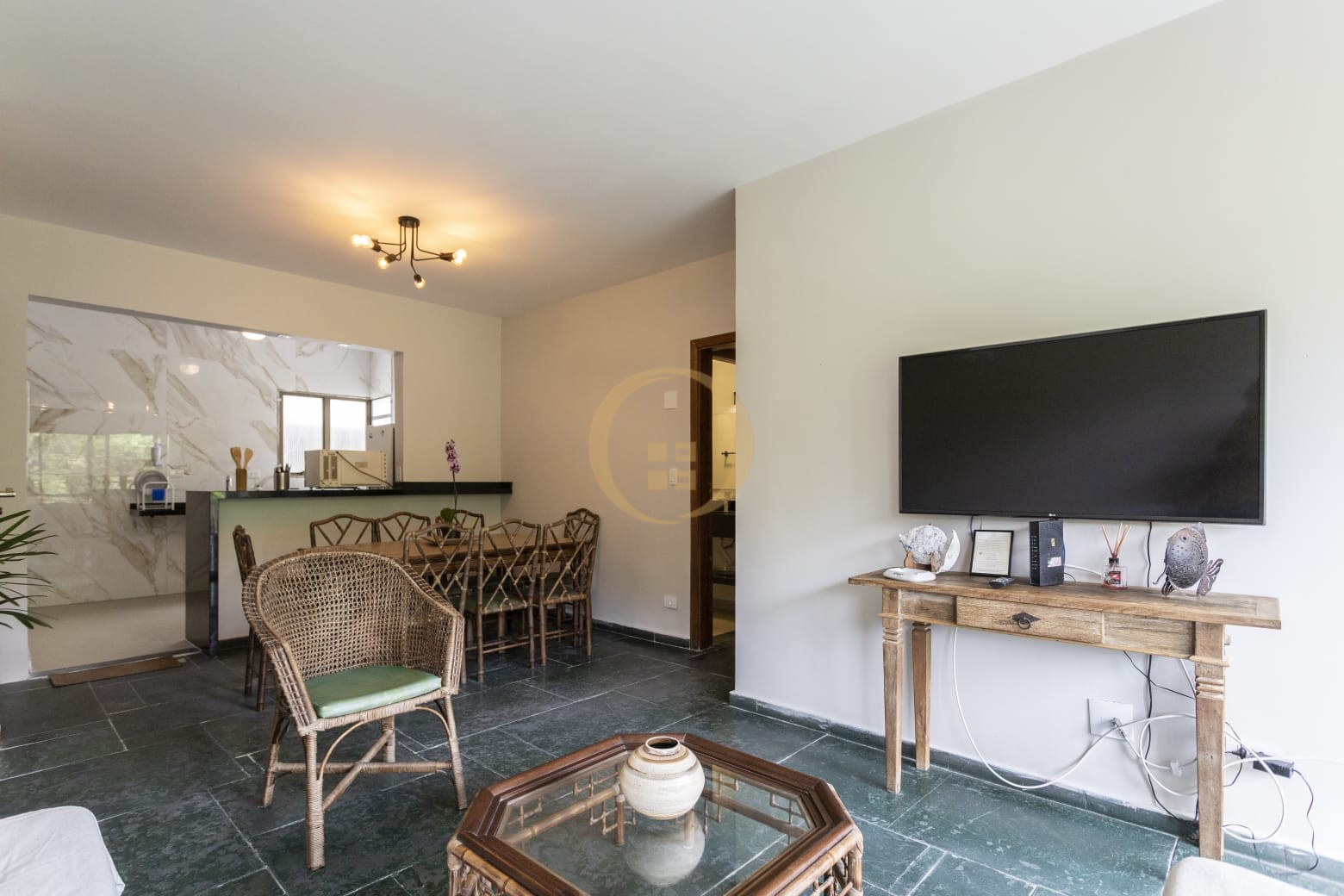 Apartamento GUARUJÁ - SP