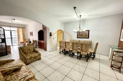 Apartamento na Praia das Pitangueiras, Guarujá - SP