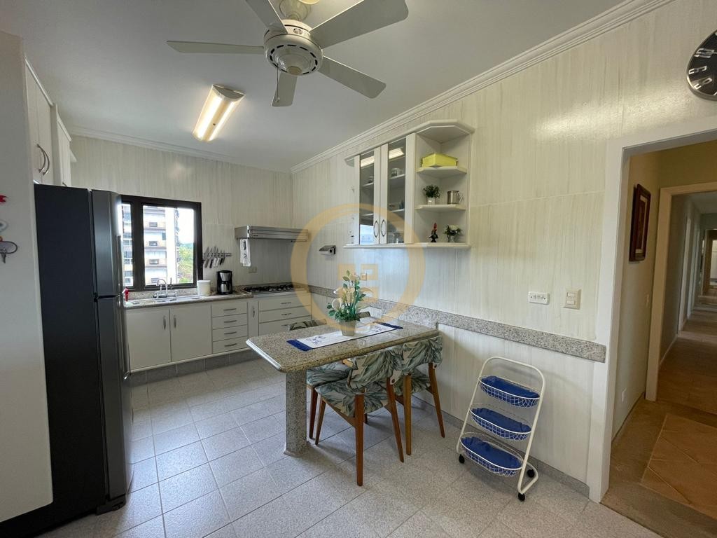 Apartamento GUARUJÁ - SP