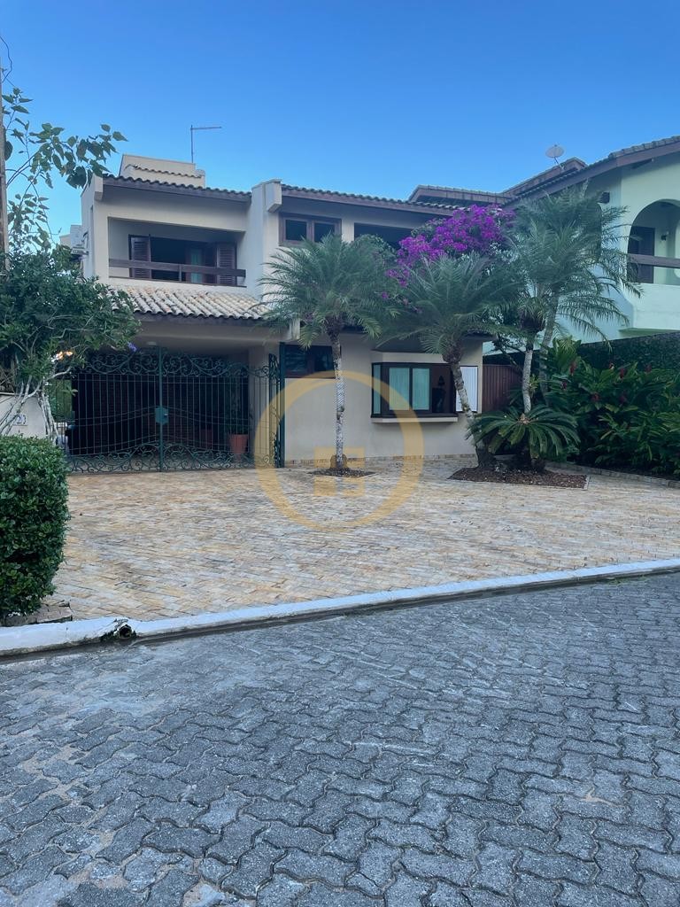 Casa em alvenaria GUARUJÁ - SP