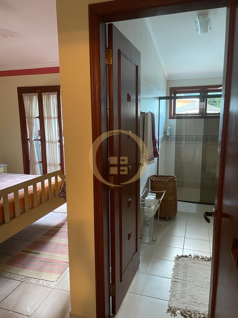 Casa em alvenaria GUARUJÁ - SP
