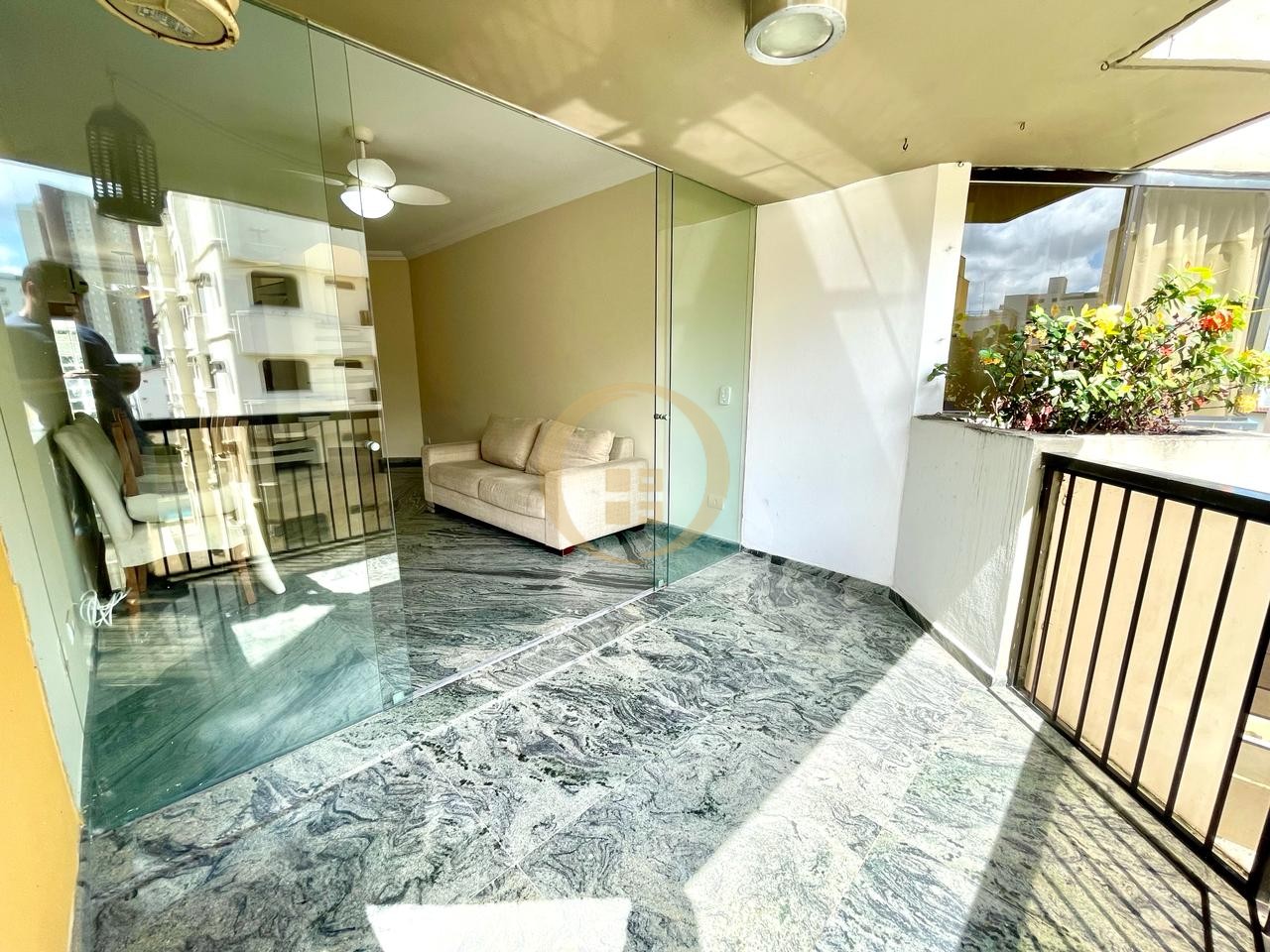 Apartamento GUARUJÁ - SP