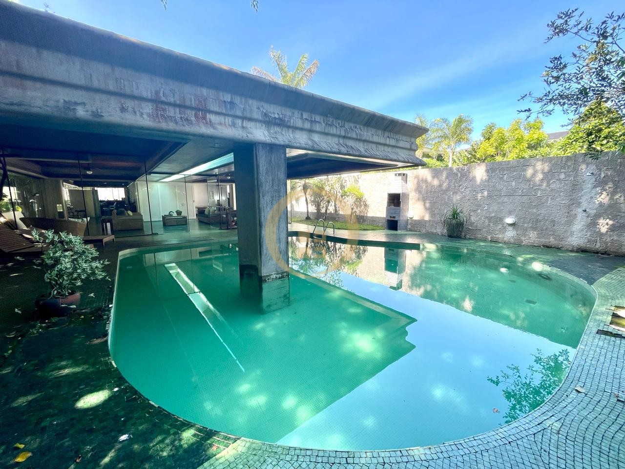 Casa em alvenaria GUARUJÁ - SP