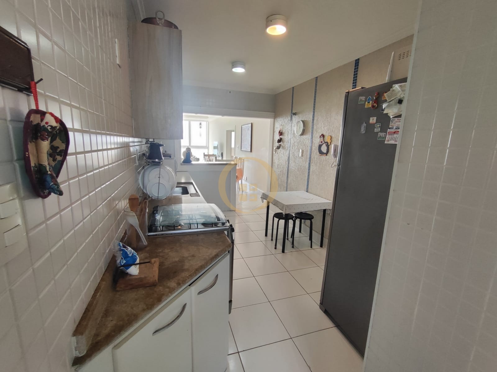 Apartamento Frente ao Mar nas Pitangueiras, Guarujá - SP