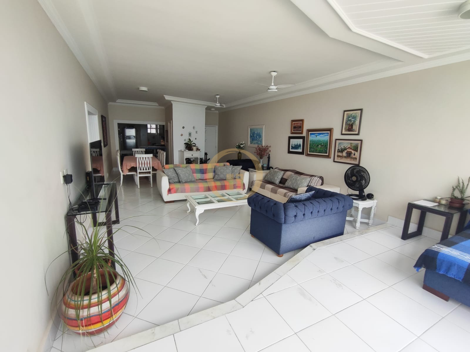 Apartamento Frente ao Mar nas Pitangueiras, Guarujá - SP