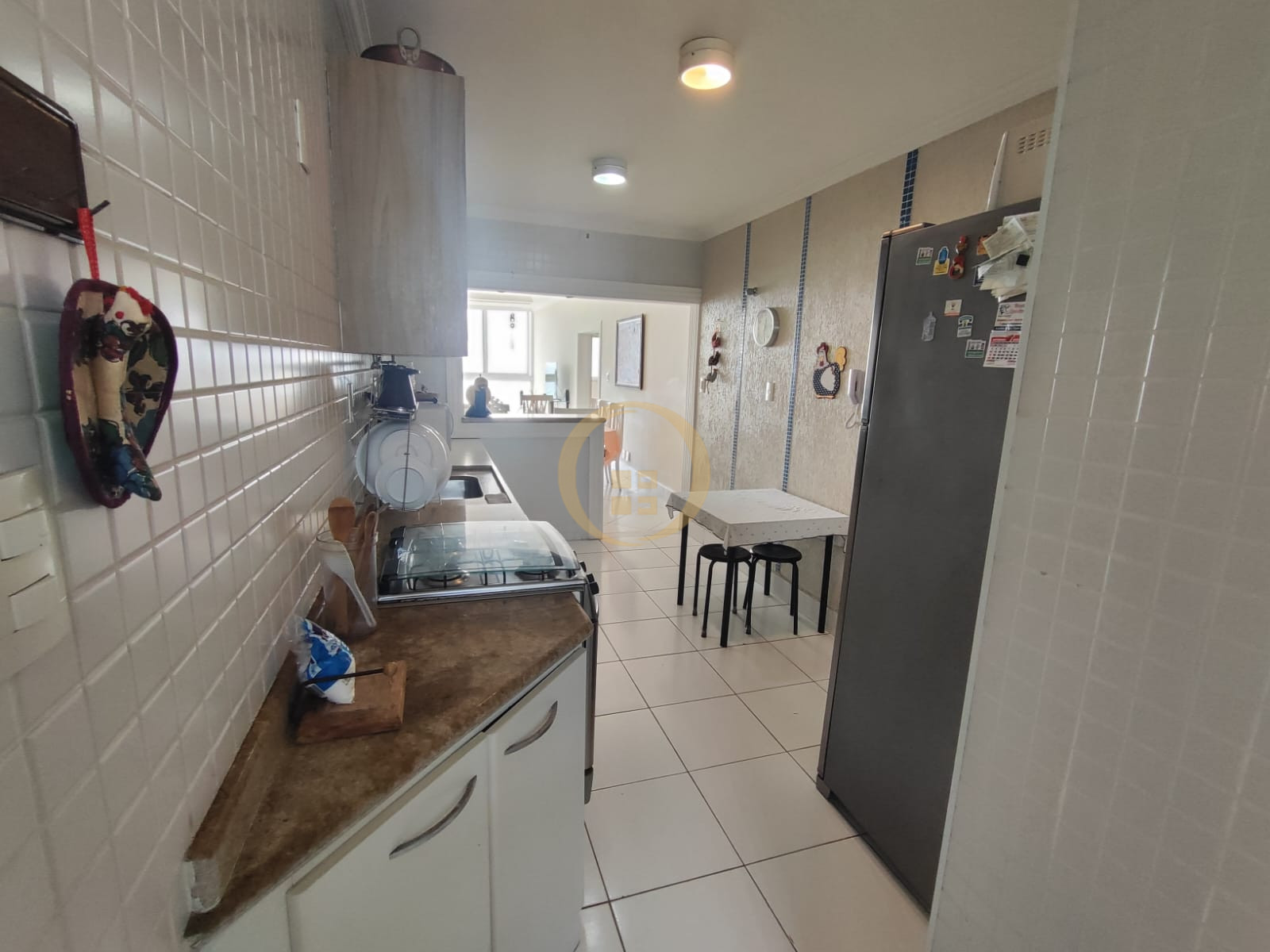 Apartamento Frente ao Mar nas Pitangueiras, Guarujá - SP