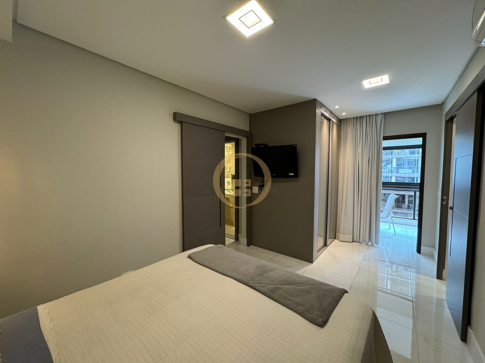Apartamento GUARUJÁ - SP