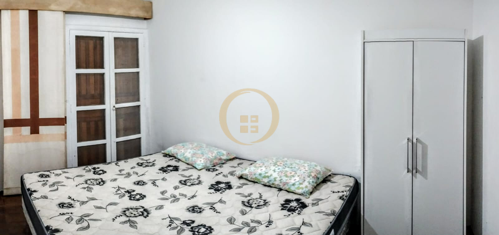 Casa em alvenaria GUARUJÁ - SP