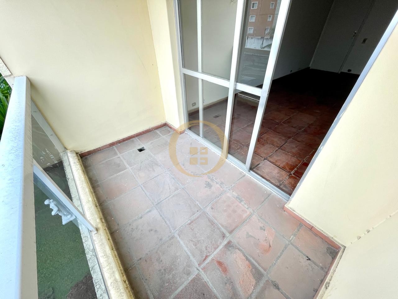 Apartamento na Praia da Enseada, Guarujá - SP