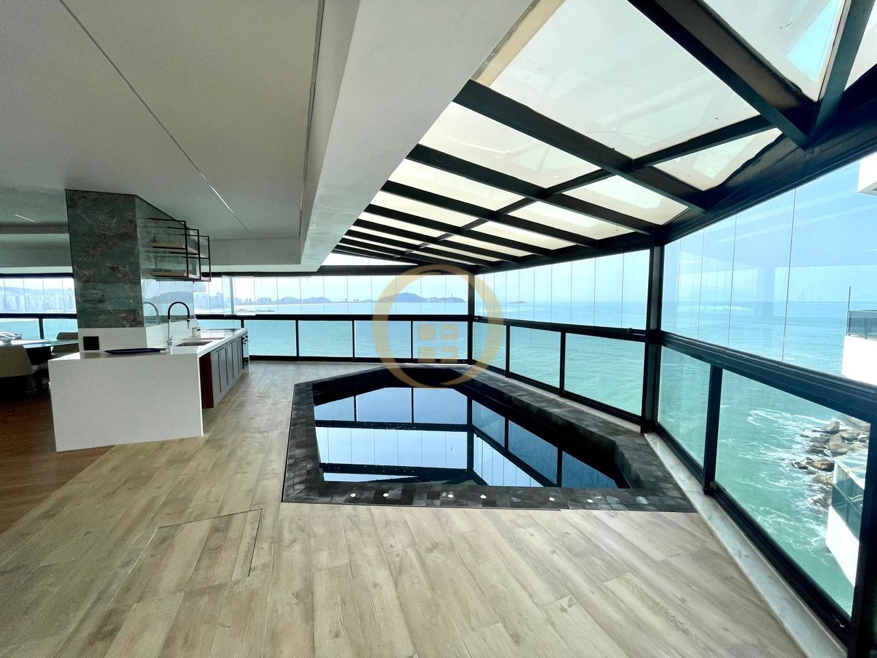 Apartamento GUARUJÁ - SP