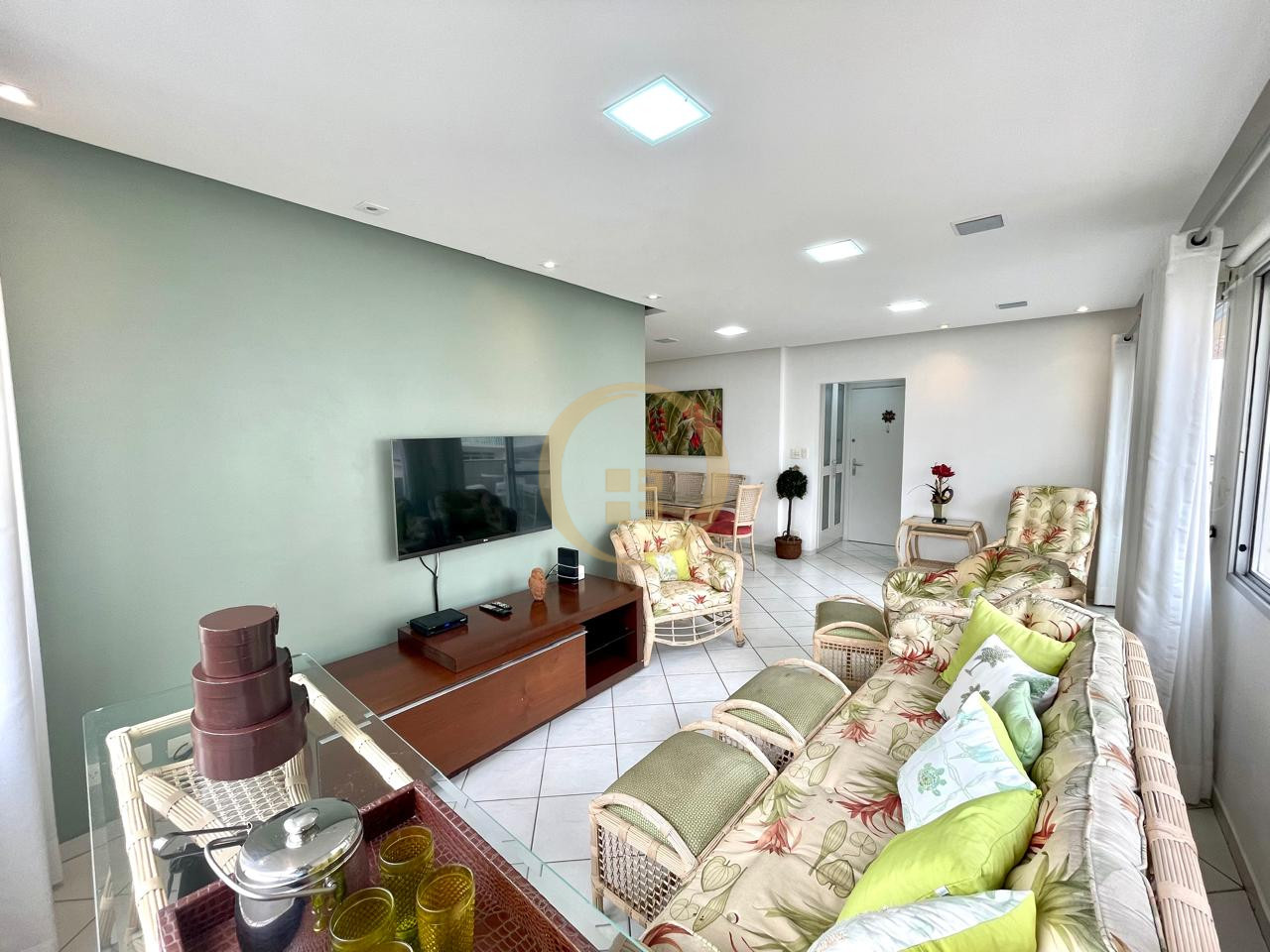 Apartamento GUARUJÁ - SP