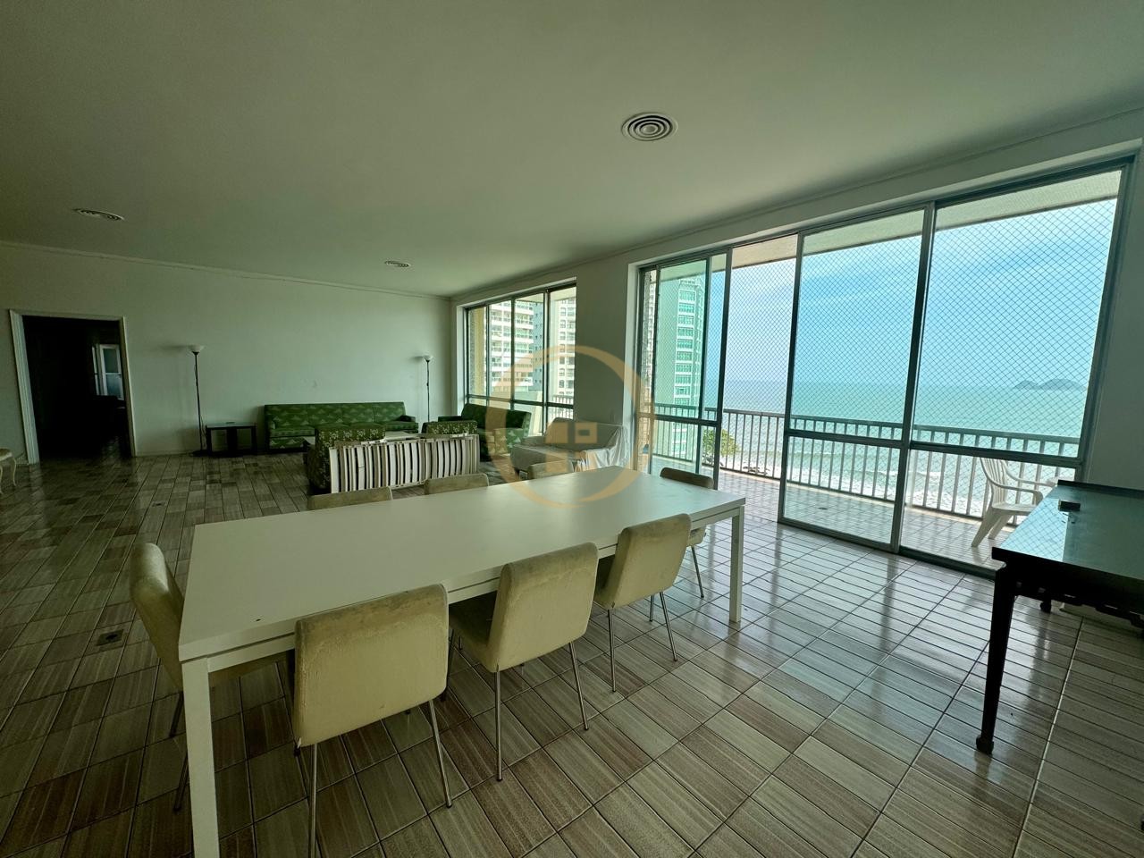 Apartamento GUARUJÁ - SP