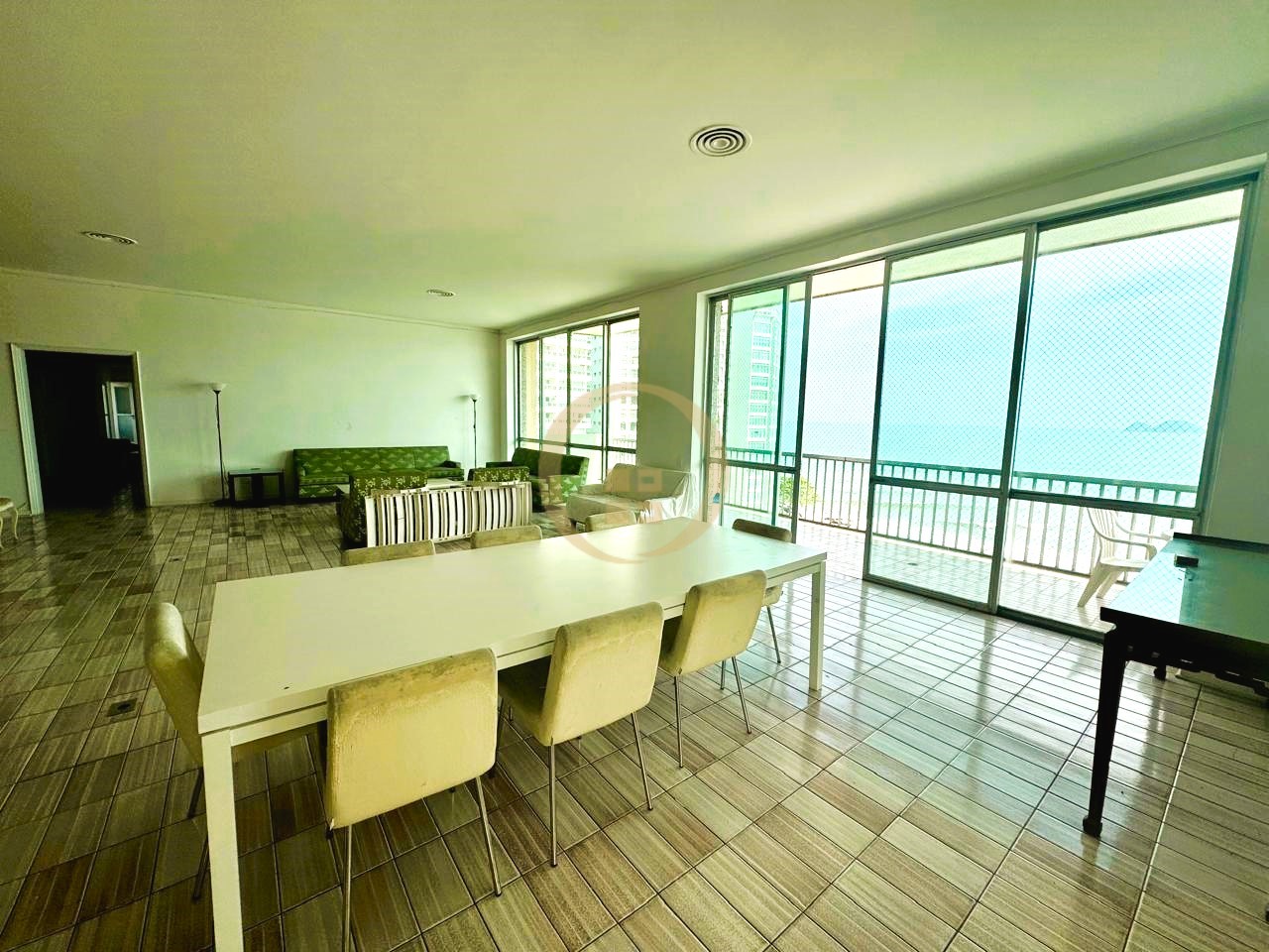 Apartamento GUARUJÁ - SP