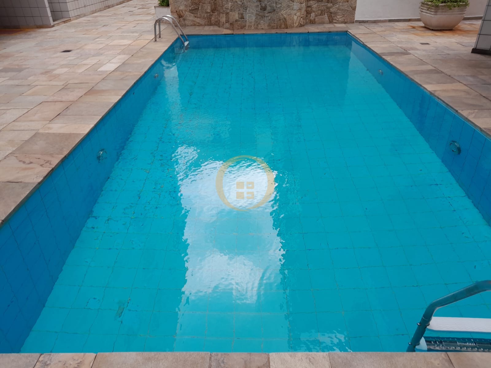 Apartamento na Praia da Enseada, Guarujá - SP