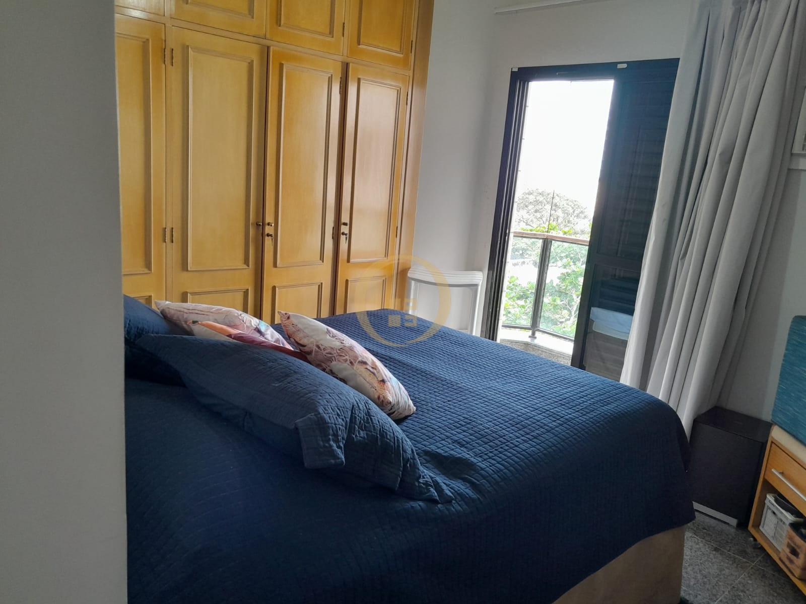 Apartamento na Praia da Enseada, Guarujá - SP