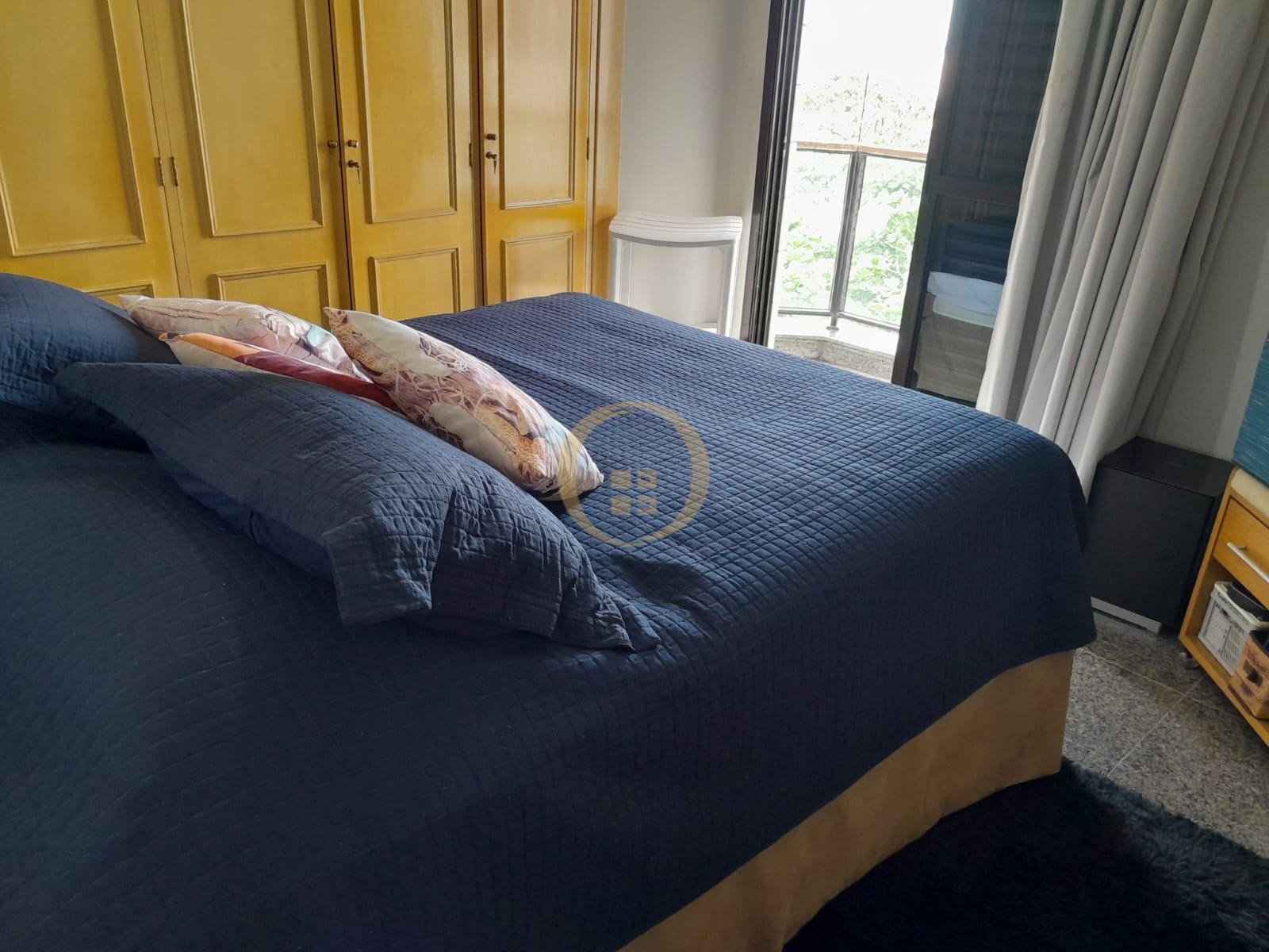 Apartamento na Praia da Enseada, Guarujá - SP