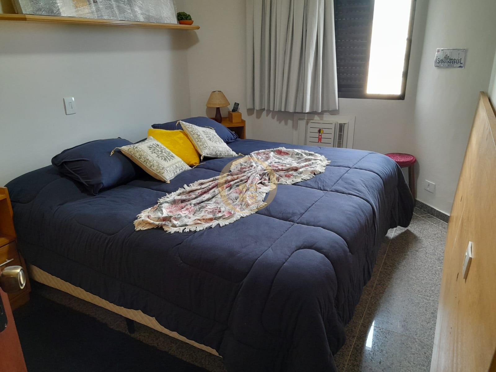 Apartamento na Praia da Enseada, Guarujá - SP