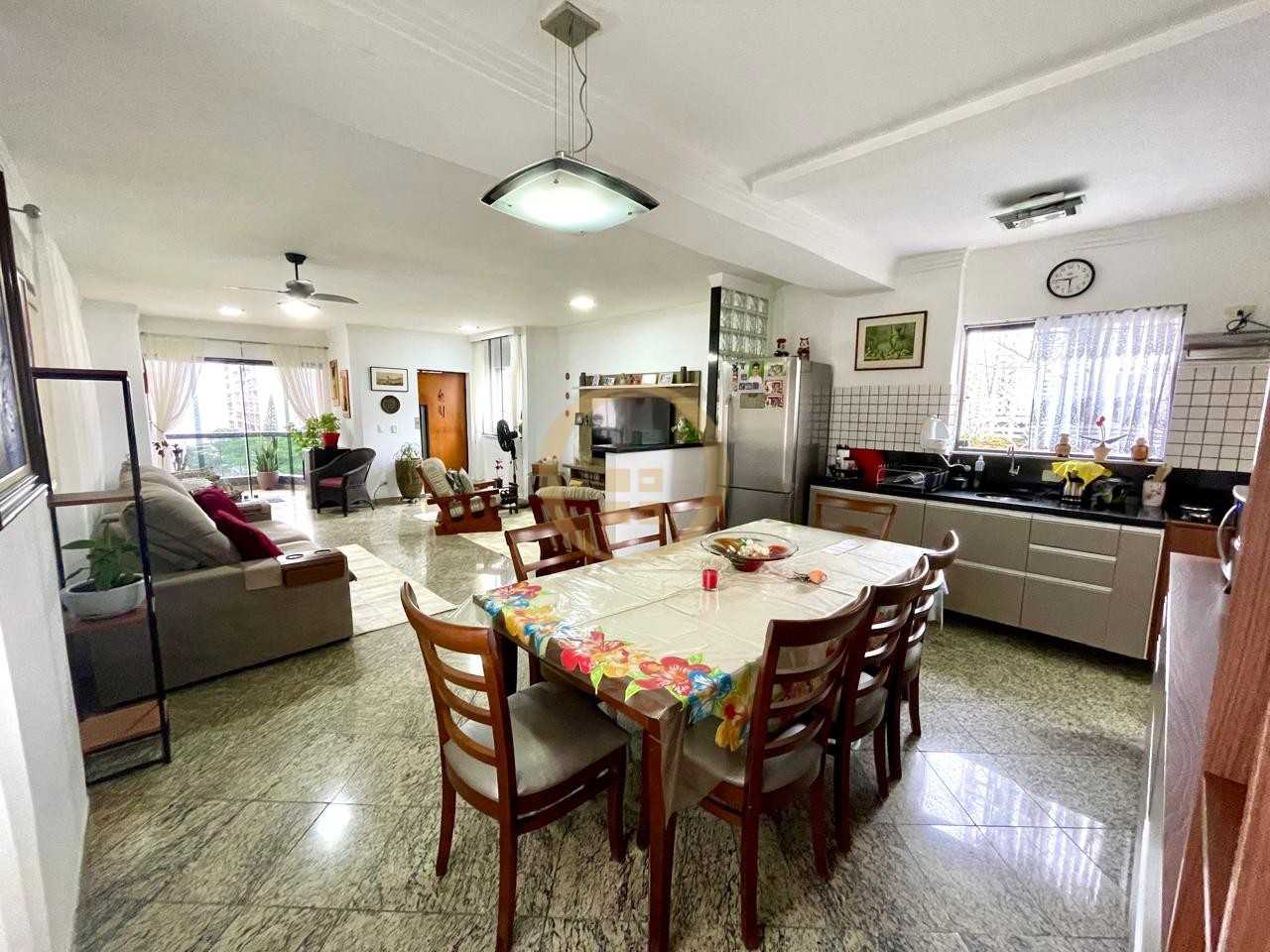 Apartamento GUARUJÁ - SP