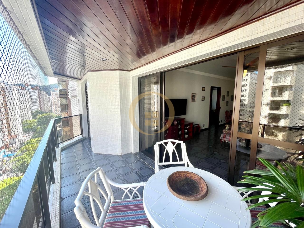 Apartamento GUARUJÁ - SP