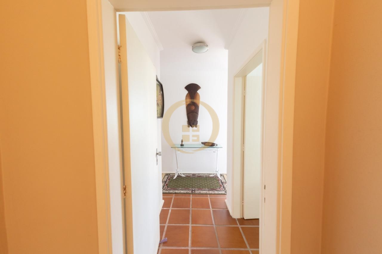 Apartamento na Praia da Enseada, Guarujá - SP