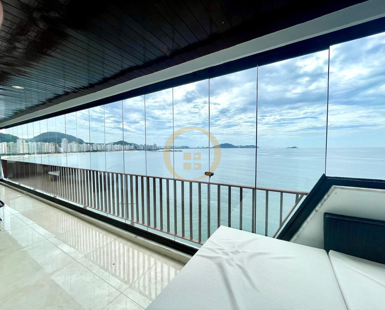 Apartamento GUARUJÁ - SP