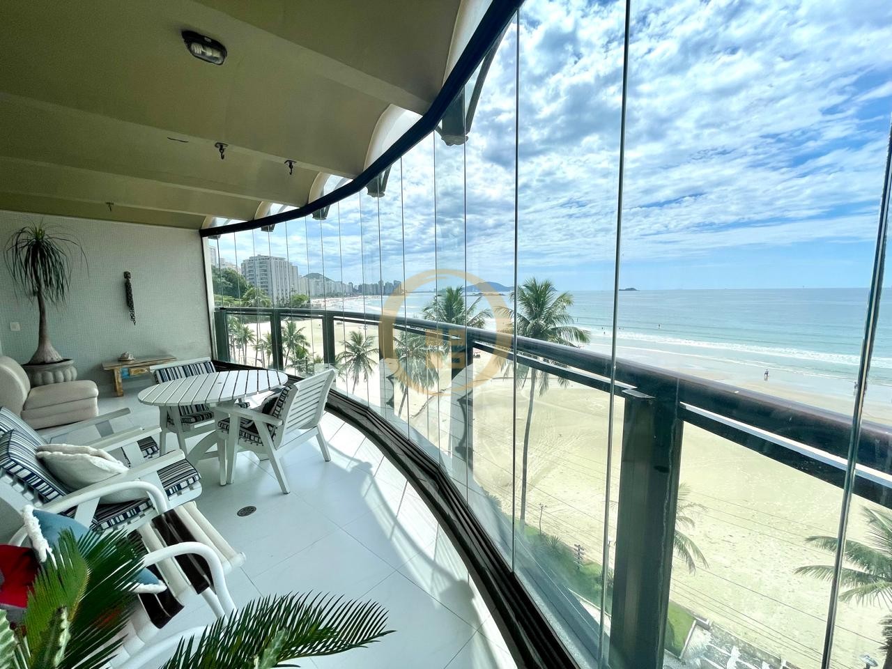 Apartamento GUARUJÁ - SP