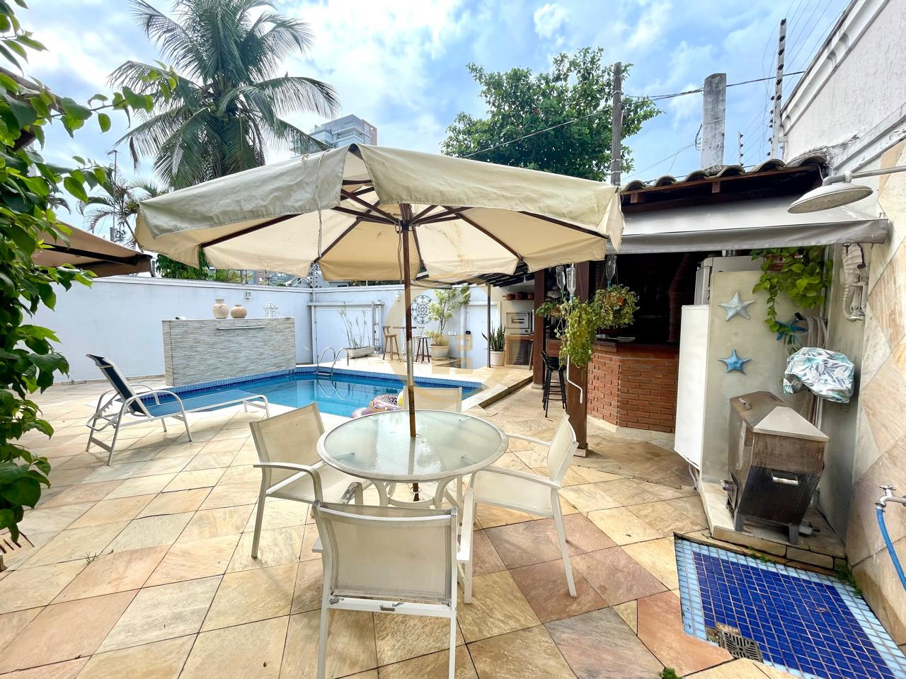 Casa em alvenaria GUARUJÁ - SP