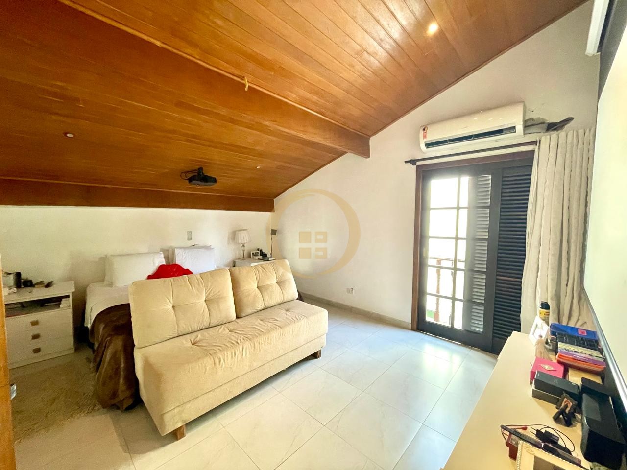 Casa em alvenaria GUARUJÁ - SP