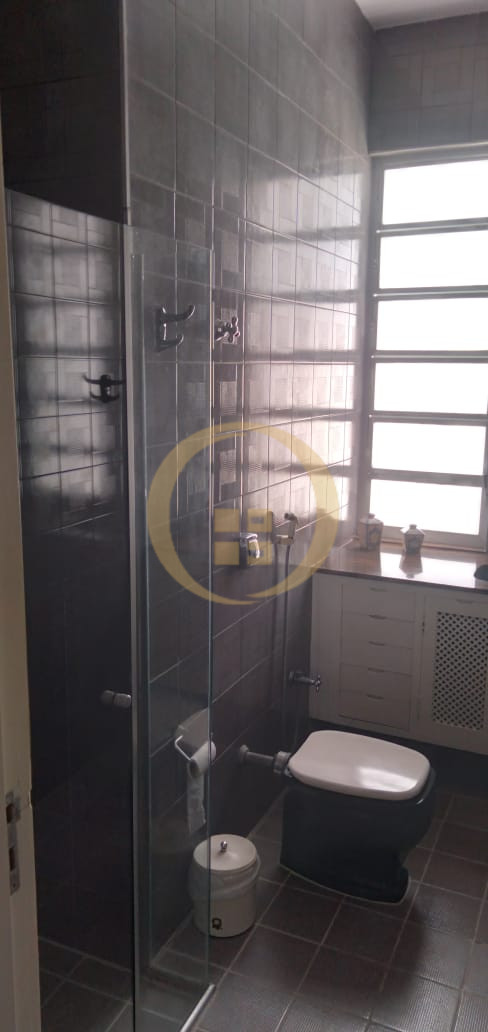 Apartamento Frente ao Mar nas Pitangueiras, Guarujá - SP